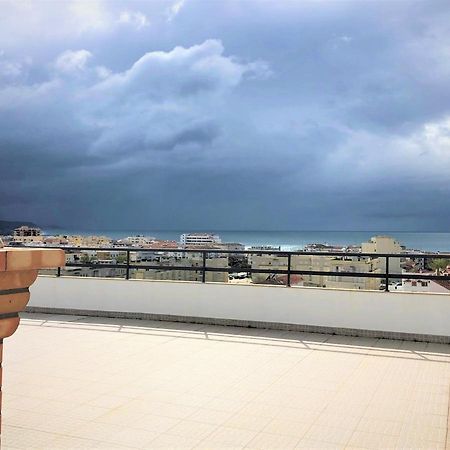 Apartamento Mar Com Parking Nazaré Exteriör bild
